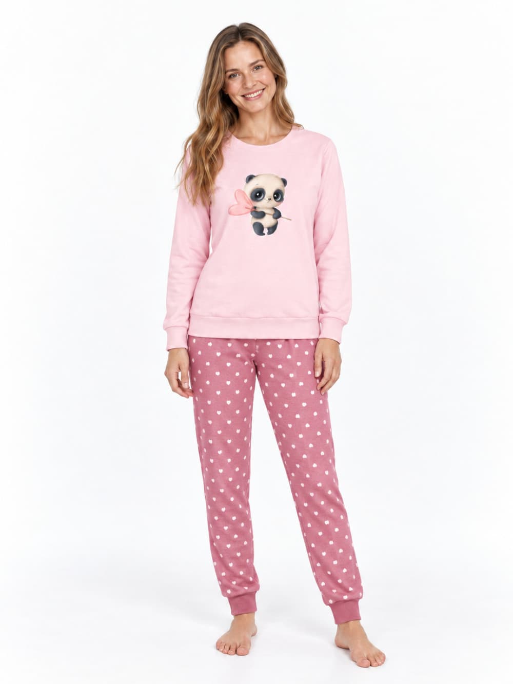 Dámské pyžamo CUTE PANDA s dlouhým rukávem, na postavě zepředu